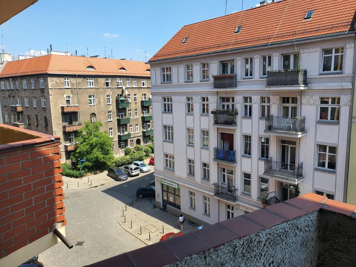 Апартаменти Whitebeeapartament Вроцлав Екстер'єр фото